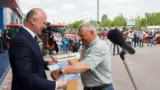 Pavel Filip si un fermier Pavel Filip si un fermier