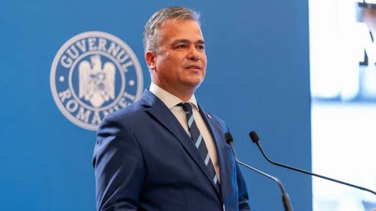 Adrian Veștea, premier desemnat
